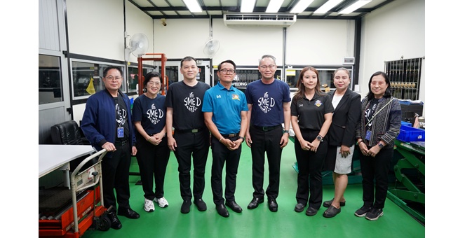 ปธ.เดชา นำทีม SME D Bank เยี่ยมชมกิจการลูกค้า `เค.อาร์.คานากาตะ` ต้นแบบเติมทุนกองทุนประชารัฐฯ ดัน SMEs ยกระดับด้วยเทคโนโลยี ผู้ผลิตแม่พิมพ์ชิ้นส่วนมาตรฐานสากล